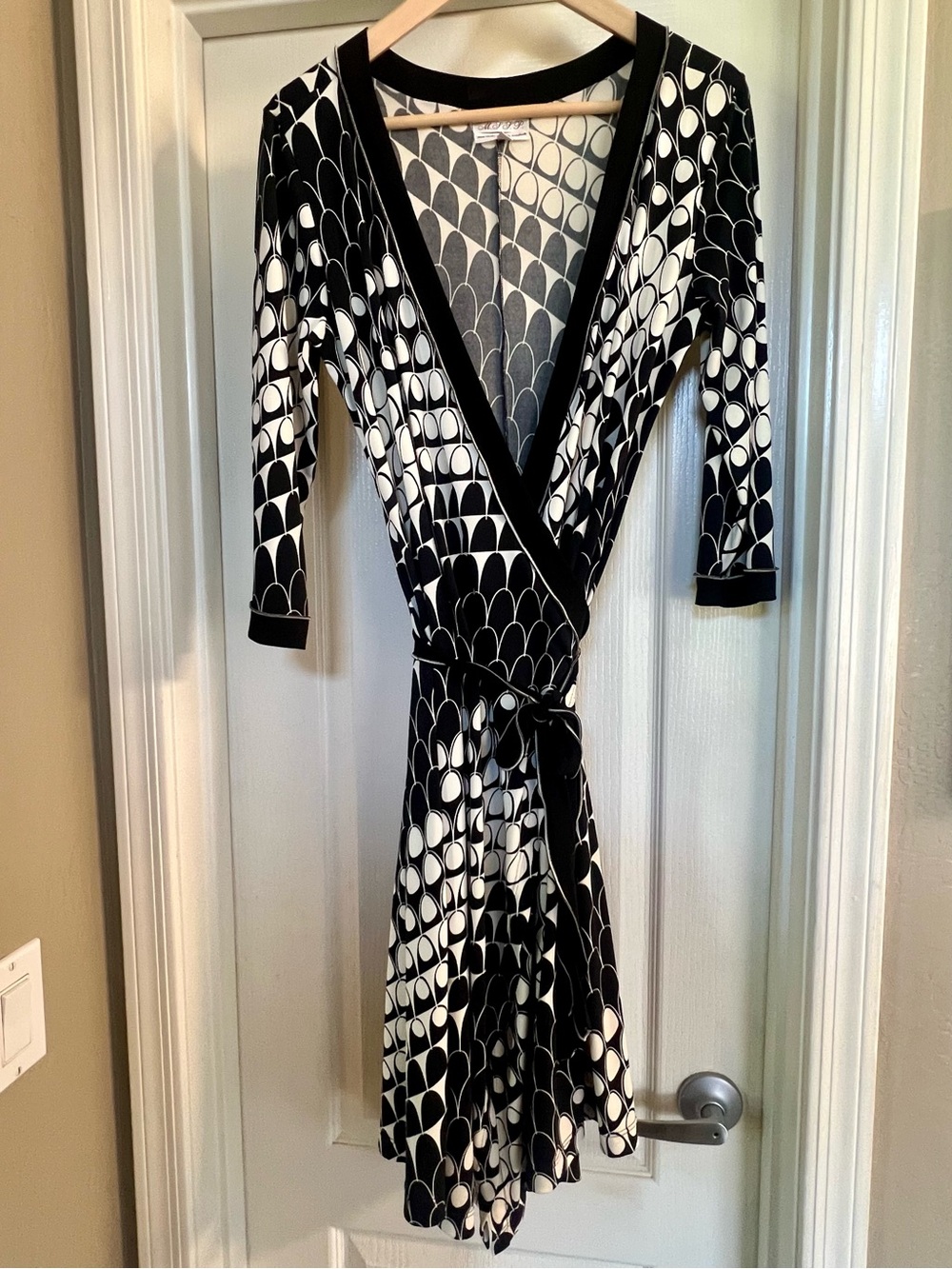 M.S.S.P. (Max Studio Specialty Products) Black & White Patterned Wrap Dress